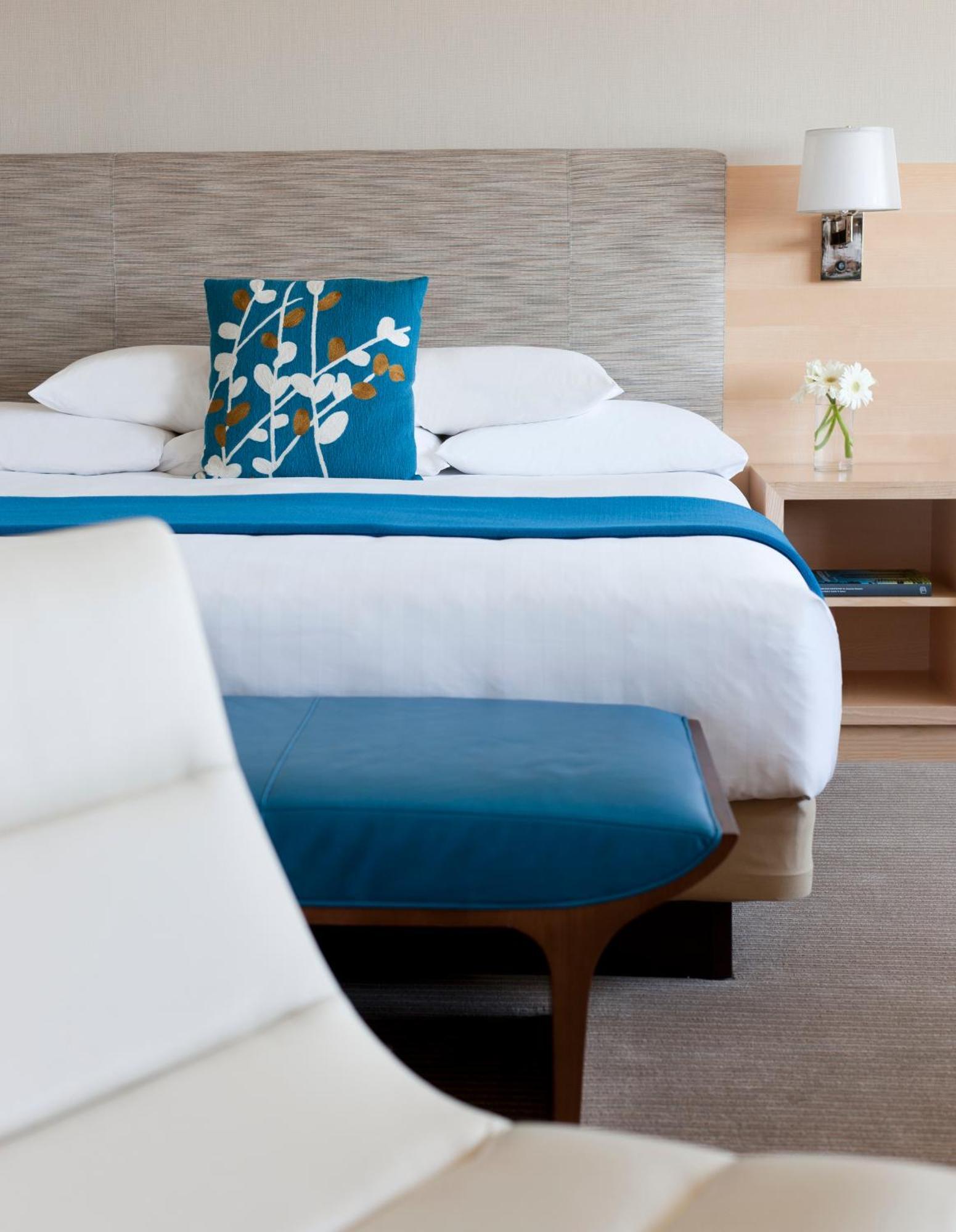 Chambre Lit King-Size d'Angle - Vue sur Port