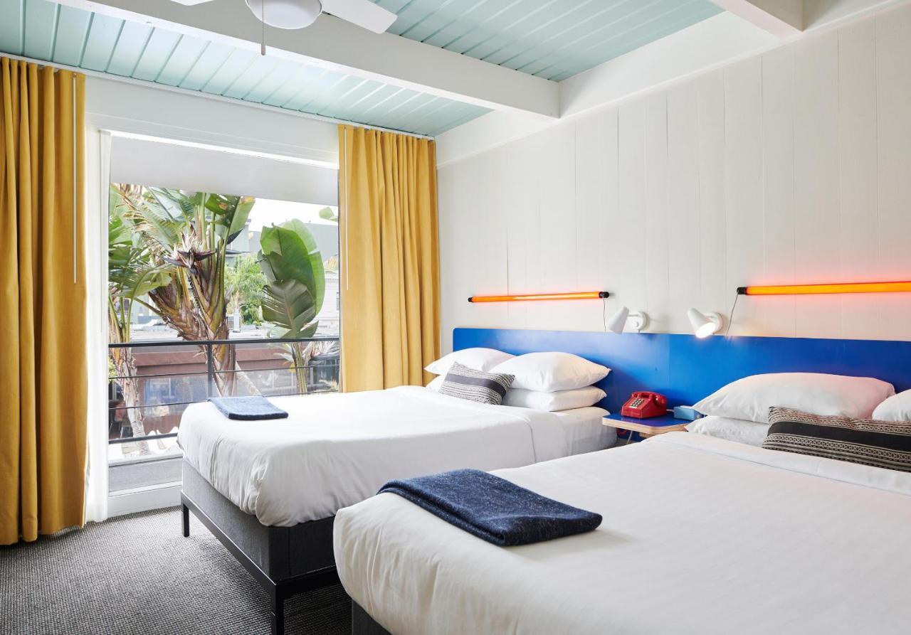 Habitación Estándar con 2 camas grandes