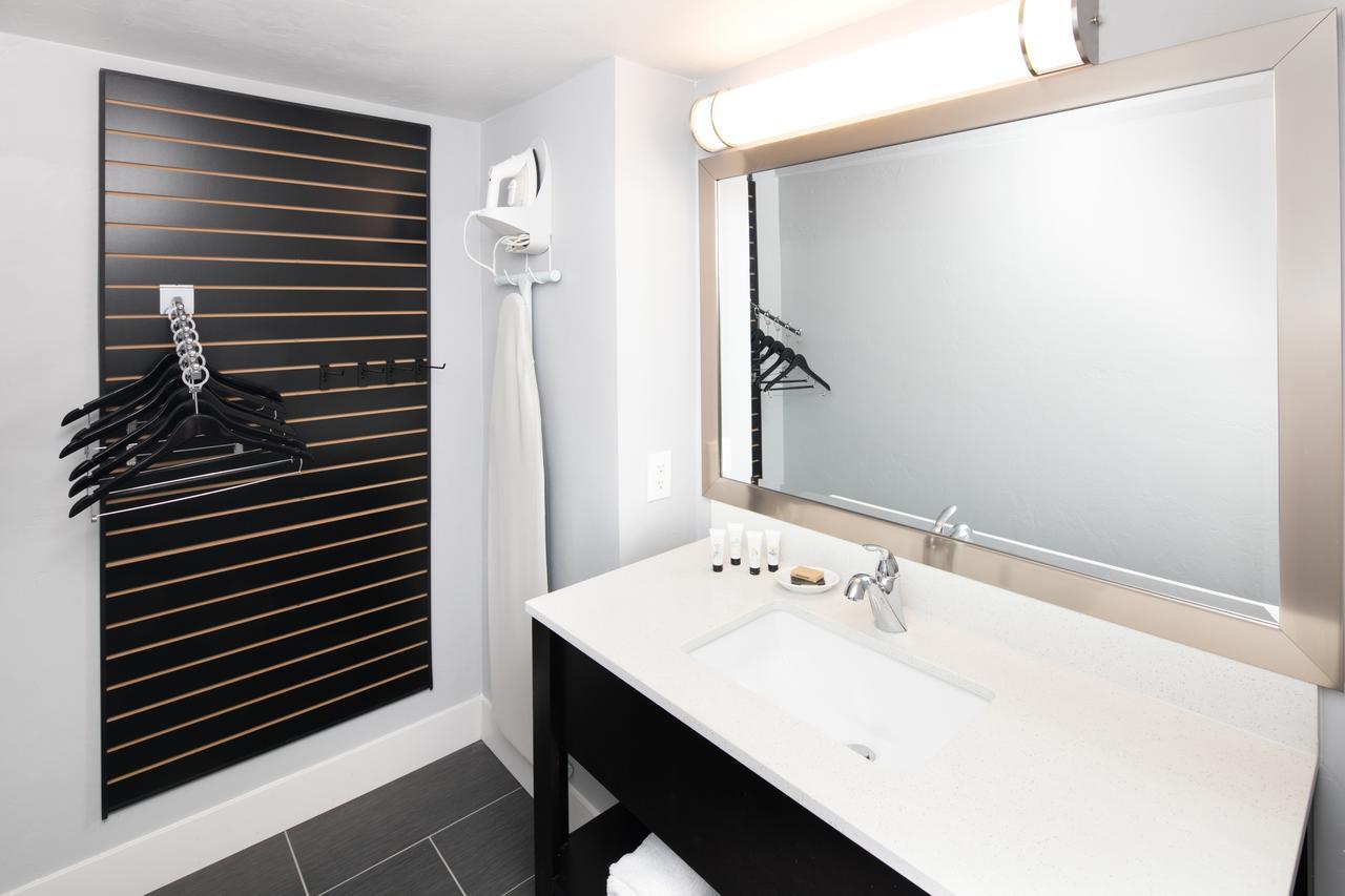 Habitación Doble Deluxe con 2 camas grandes - No fumadores