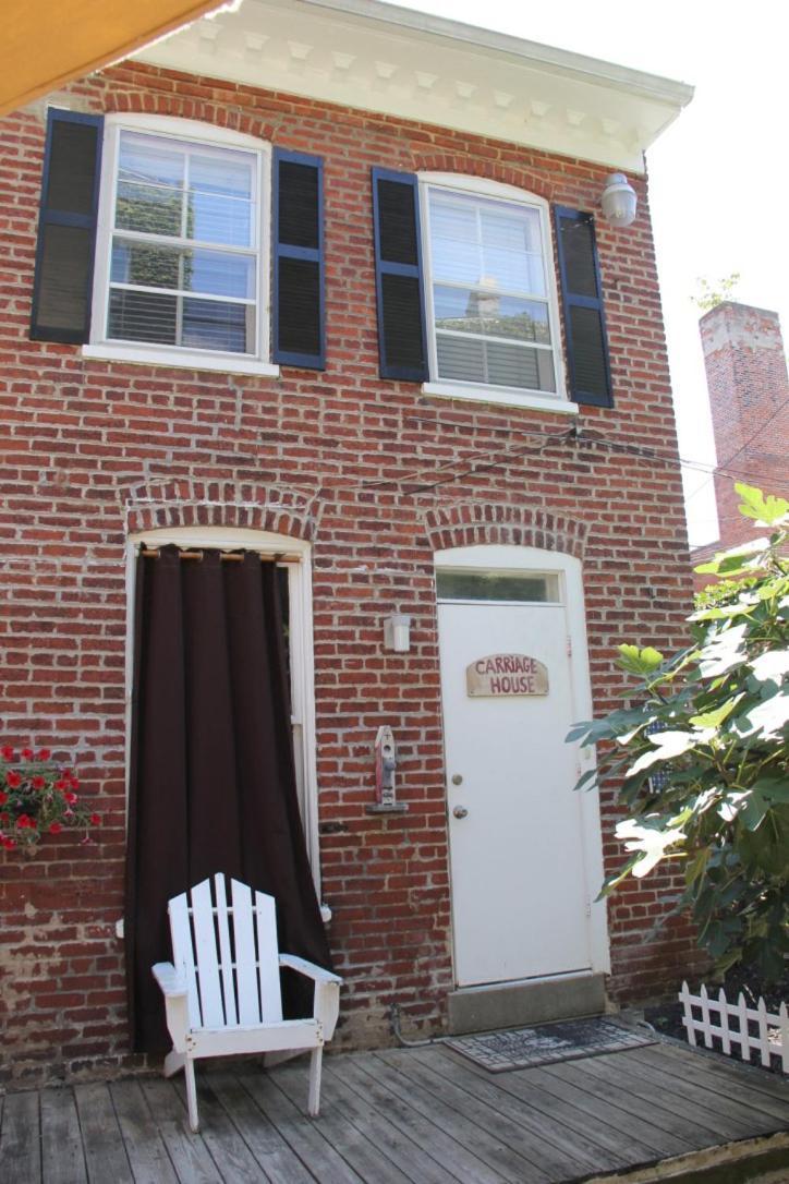 Casa Carriage