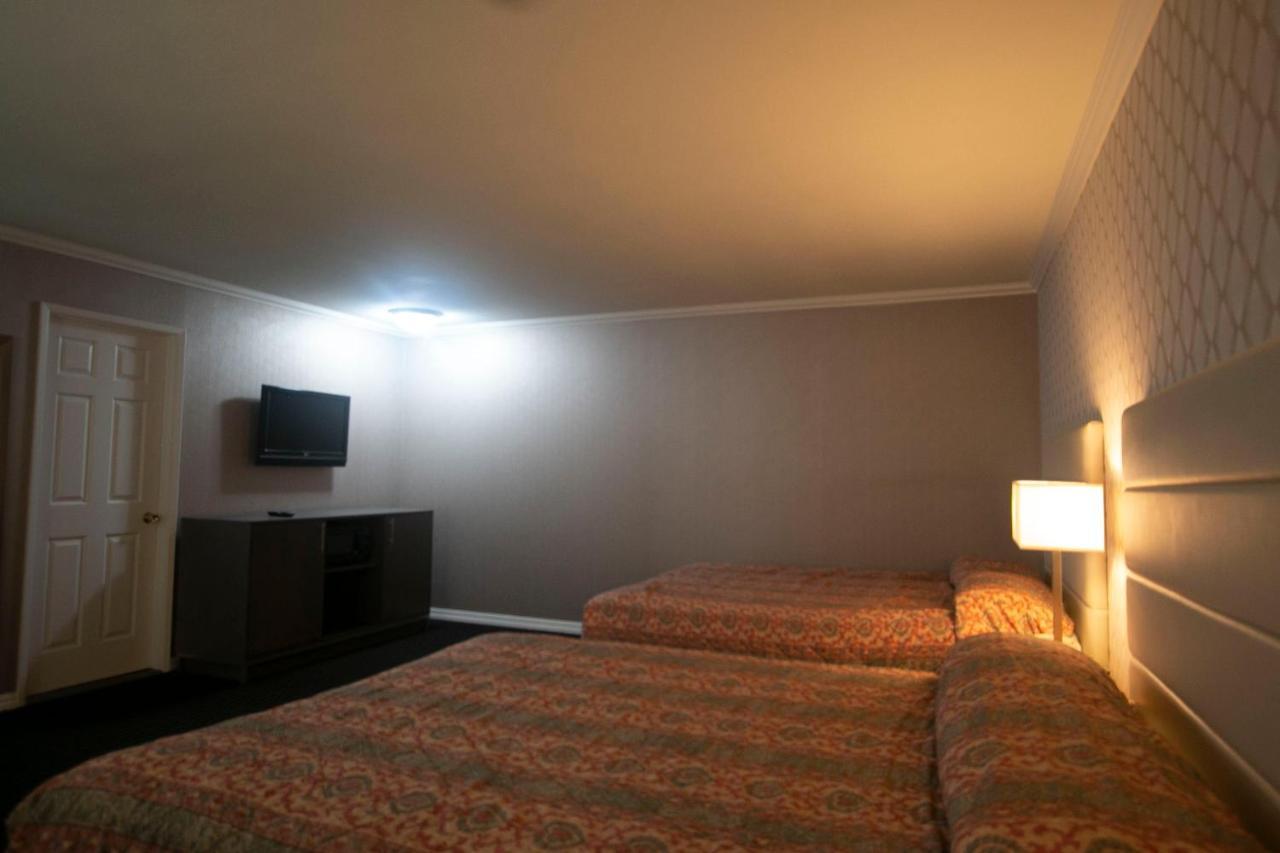 Chambre avec 2 Grands Lits Queen-Size