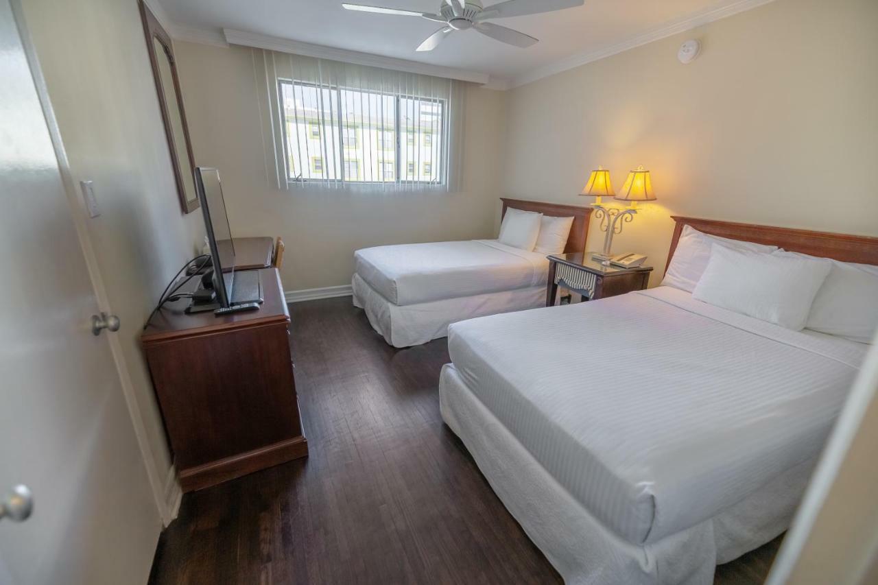 Courtyard Double Suite