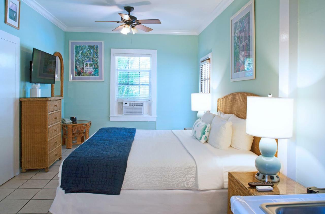 Junior King Suite,831157121:JPEG