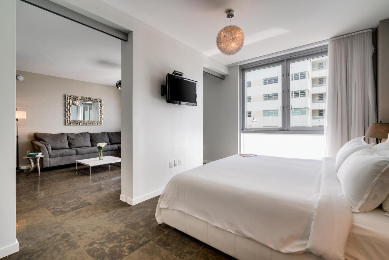 Suite de 1 dormitorio con balcón