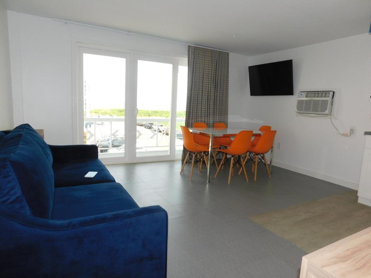 One-Bedroom Suite Ocean View