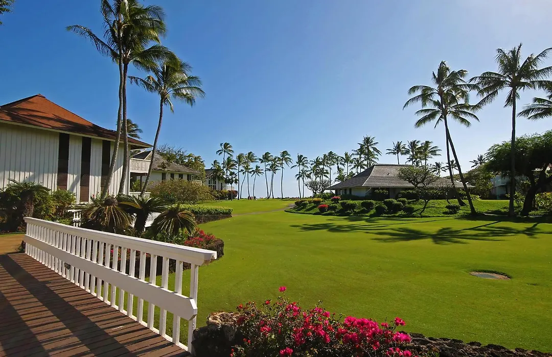 Kiahuna Plantation And Beach Bungalows By Castle-1