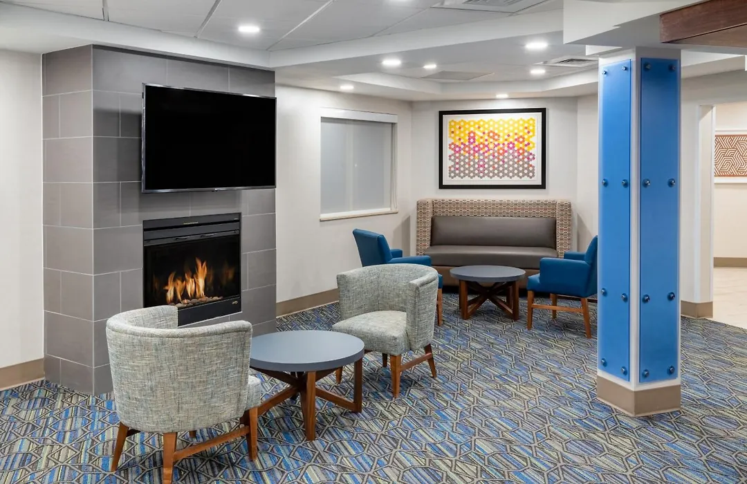 Holiday Inn Express & Suites Colorado Springs-Airport By Ihg-1