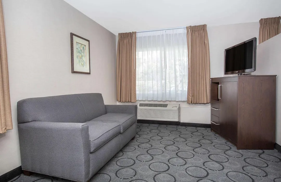 Baymont By Wyndham San Diego Downtown-1