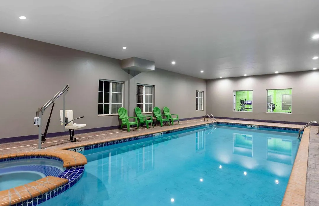 La Quinta By Wyndham Huntsville Airport Madison-1