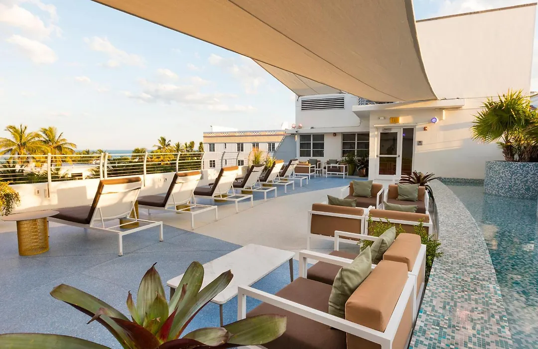 Clevelander Hotel (Adults Only)-1