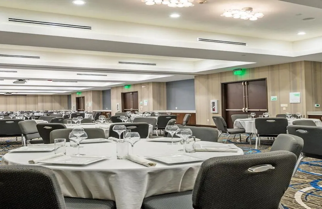 Holiday Inn Austin Airport By Ihg-1