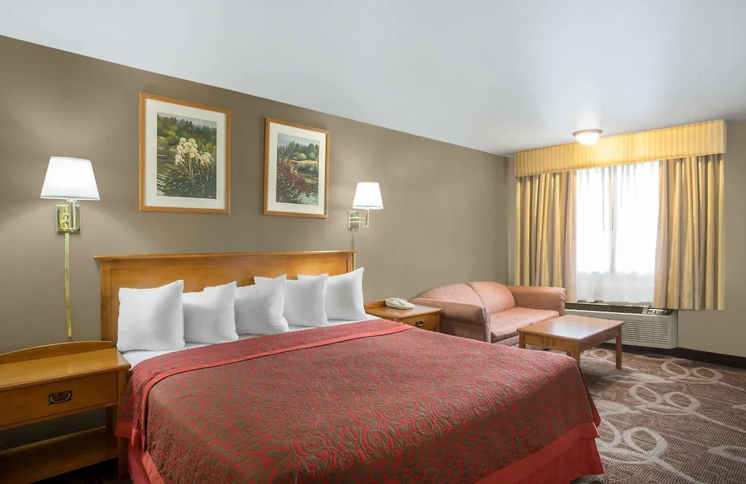 Royal Inn Provo-1