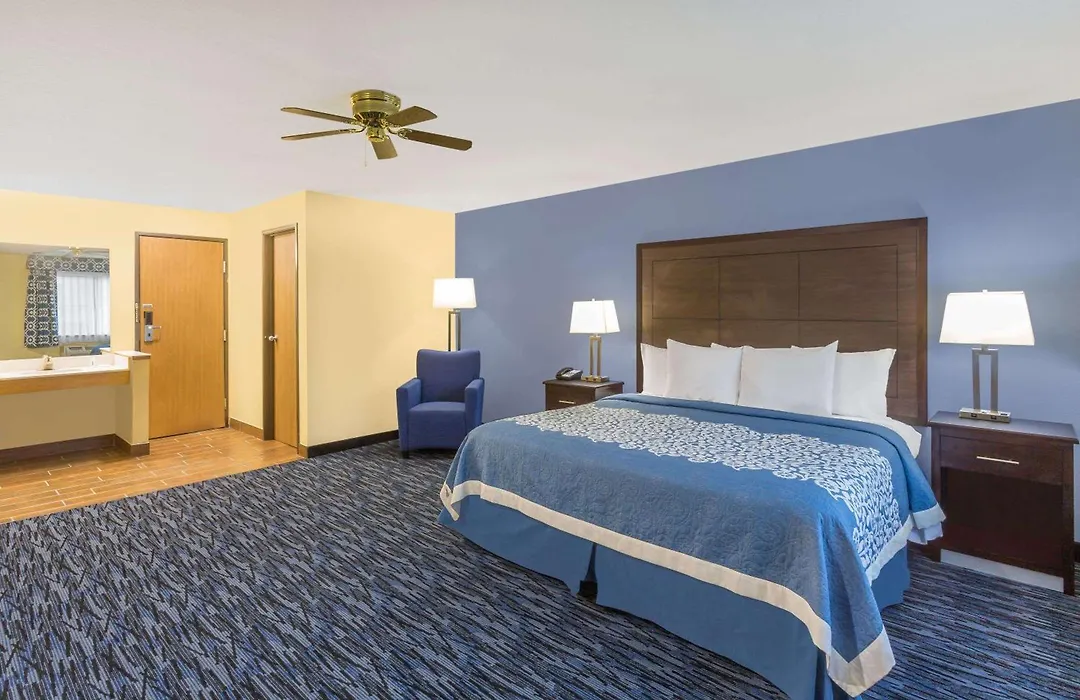 Days Inn By Wyndham Moab-1