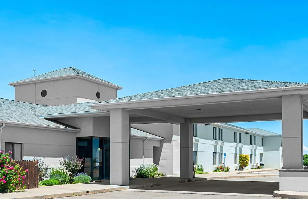 Rodeway Inn & Suites Blanding-1