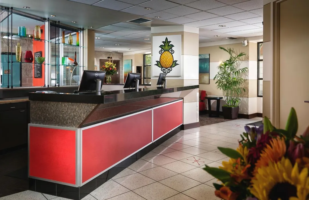 Staypineapple, University Inn, University District Seattle-1