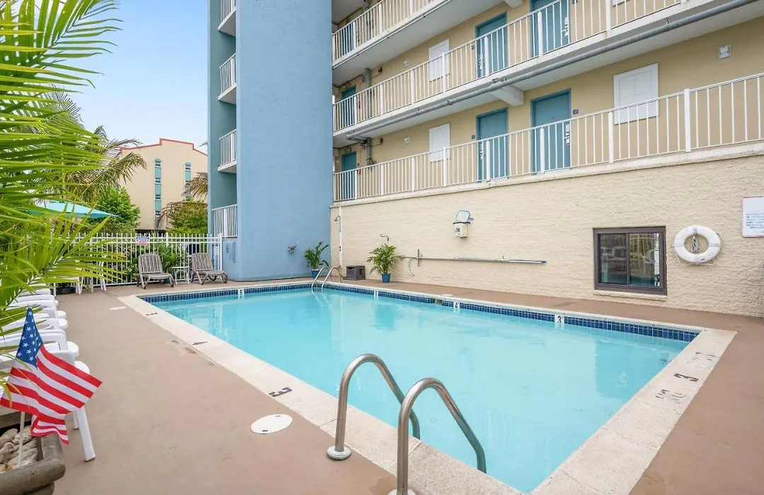 Coastal Palms Inn And Suites-1