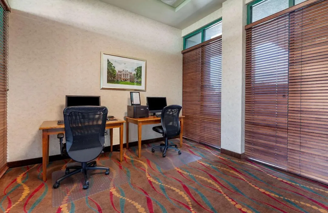 Clarion Suites At The Alliant Energy Center-1