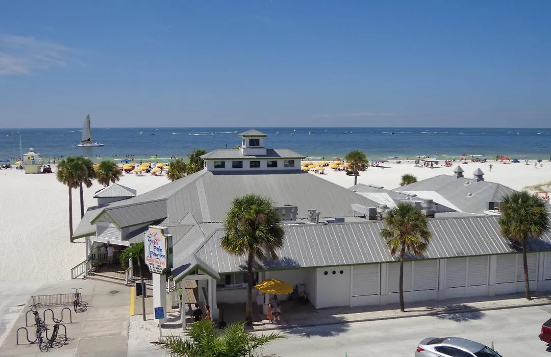 Palm Pavilion Inn-1