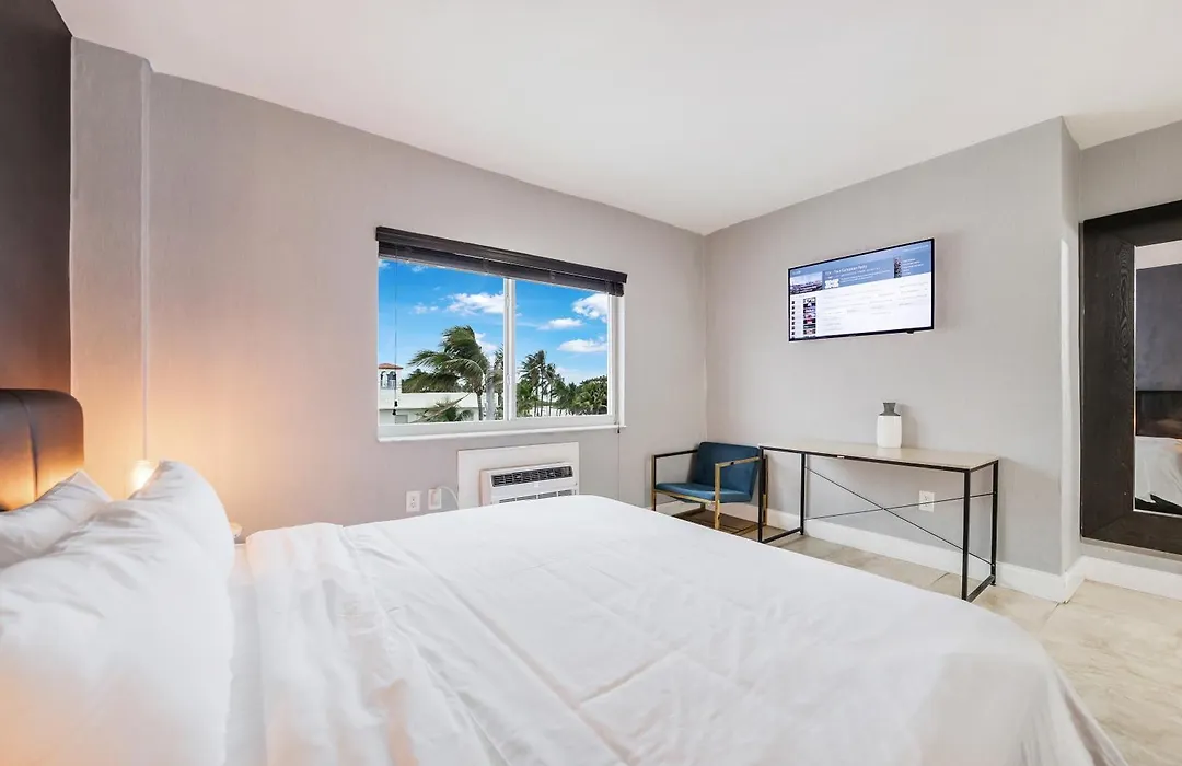 Starlite Hotel-1