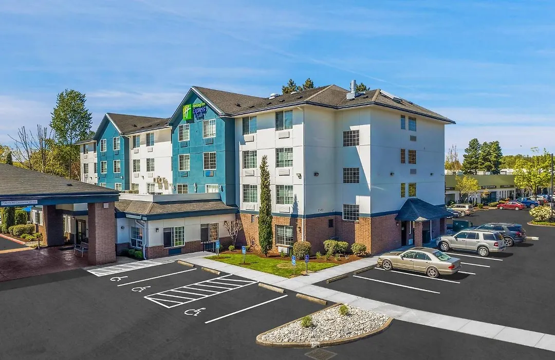 Holiday Inn Express Hotel&Suites Portland - Jantzen Beach, an IHG Hotel-1