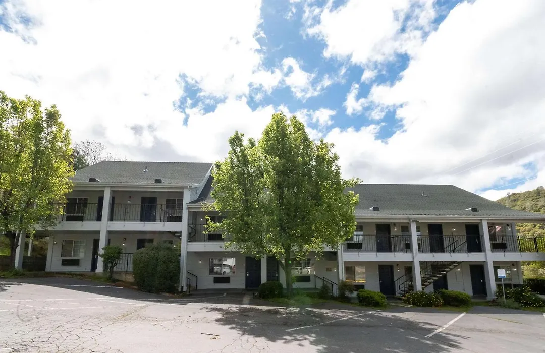 Quality Inn Yosemite Valley Gateway-1