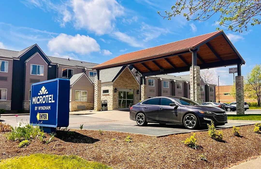 Microtel Inn By Wyndham Lexington-1