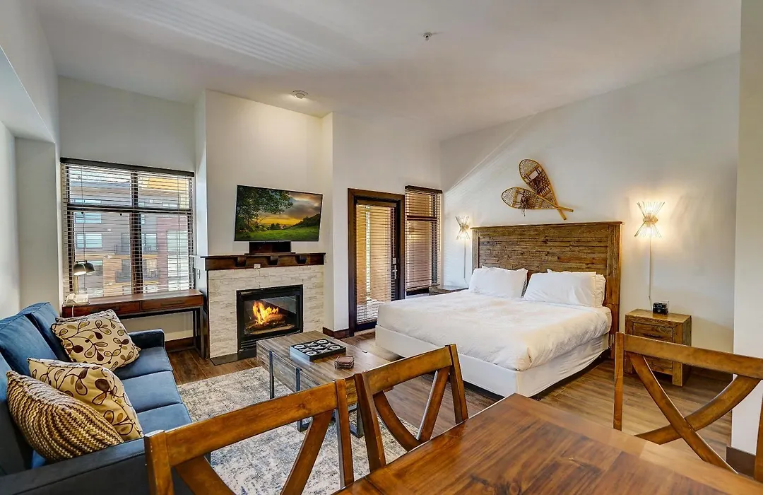 Sundial Lodge By All Seasons Resort Lodging-1