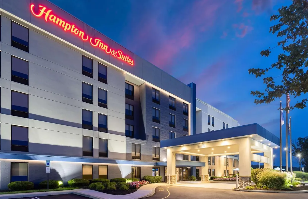 Hampton Inn & Suites Valley Forge/Oaks-1