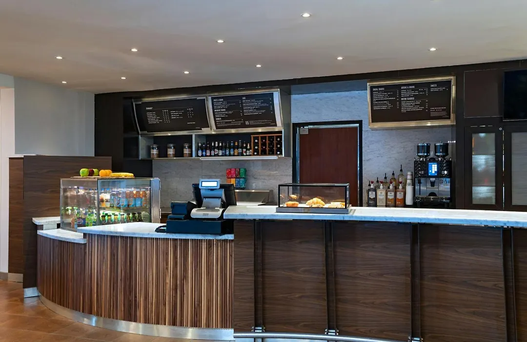 Courtyard By Marriott Laredo-1