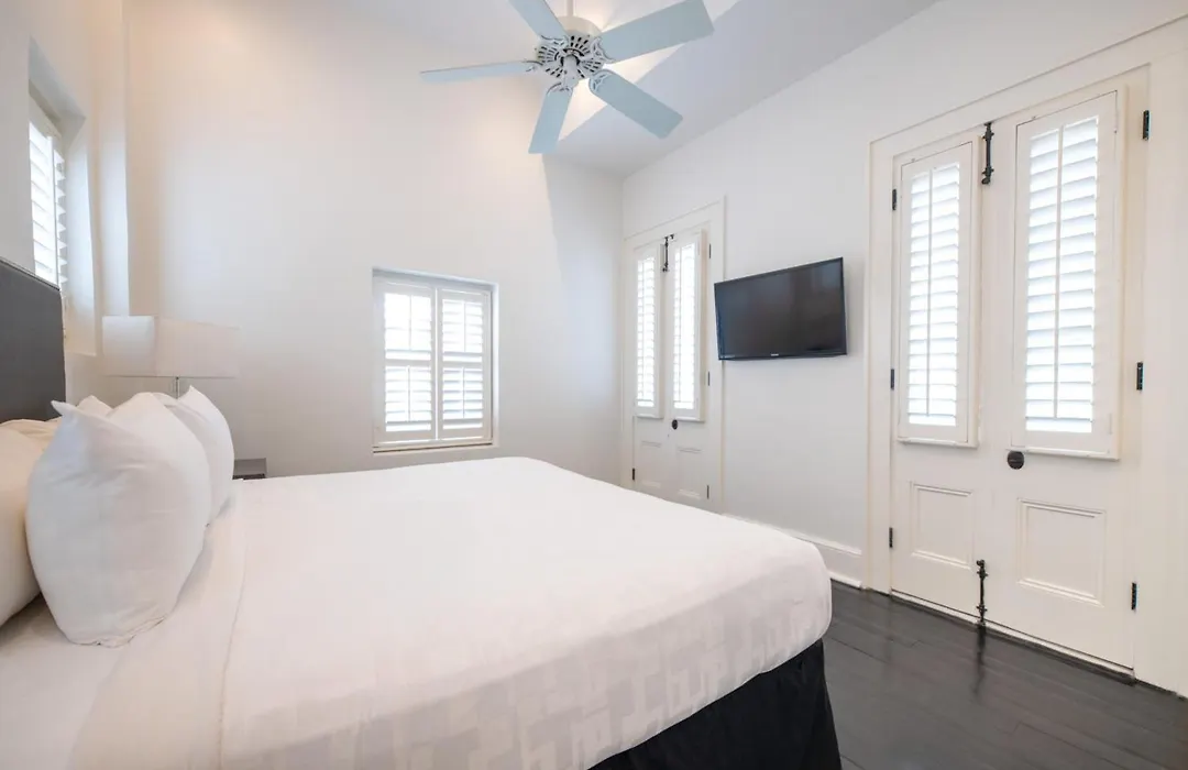 Melrose Mansion-1