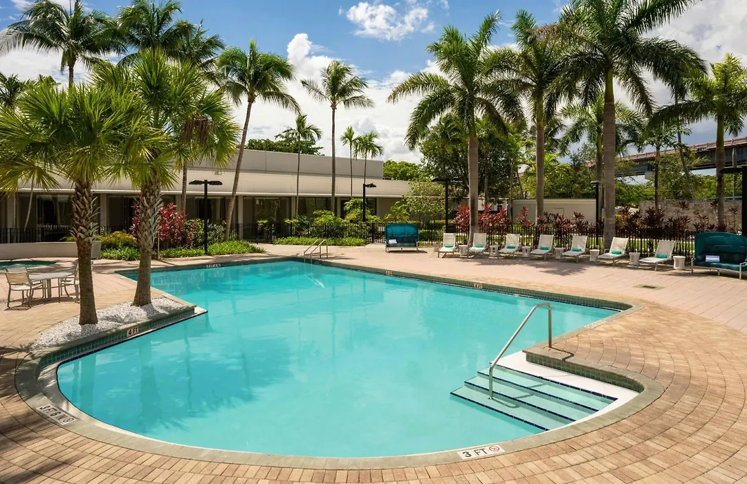 Courtyard By Marriott Miami Airport-1