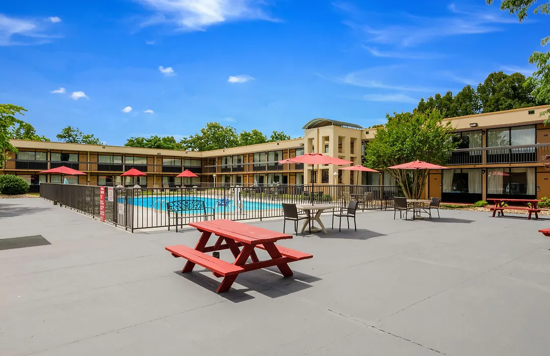 Quality Inn Roanoke Airport-1
