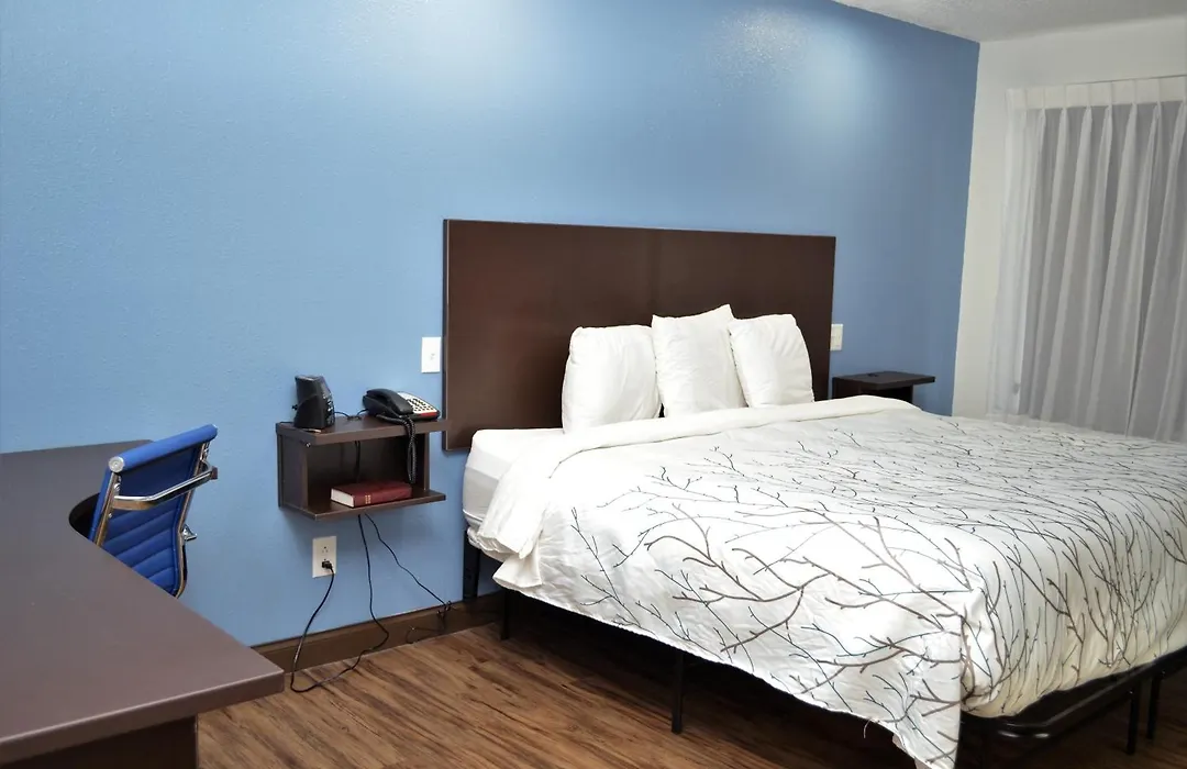 Athena Inn Chattanooga-1