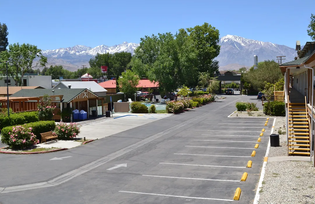 Vagabond Inn Bishop-1
