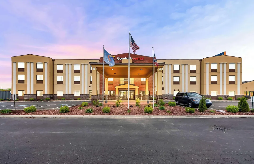 Comfort Suites Columbus-1
