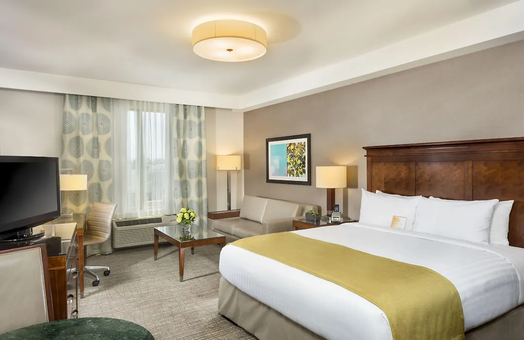 Ayres Hotel Anaheim-1
