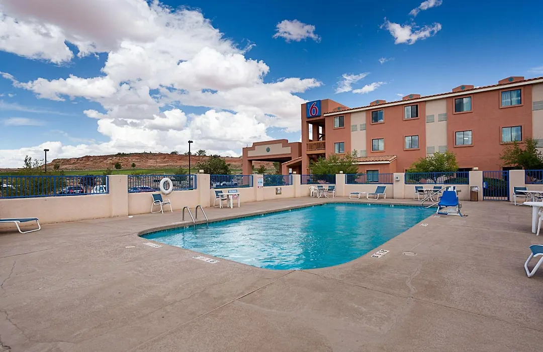 Motel 6-Page, AZ-1