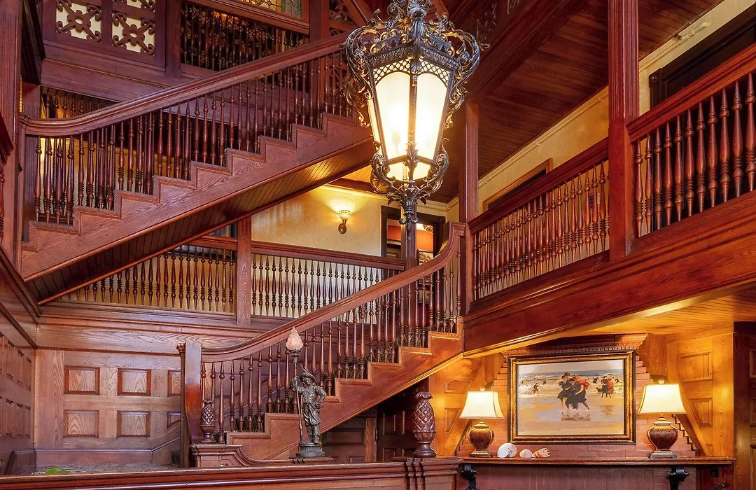 Ivy Lodge-1