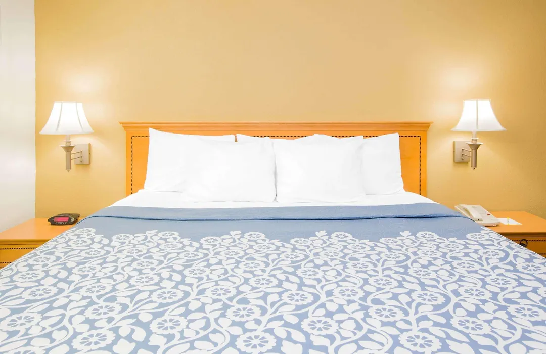 Days Inn By Wyndham Hattiesburg Ms-1