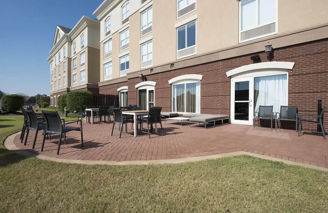 Hilton Garden Inn Tupelo-1