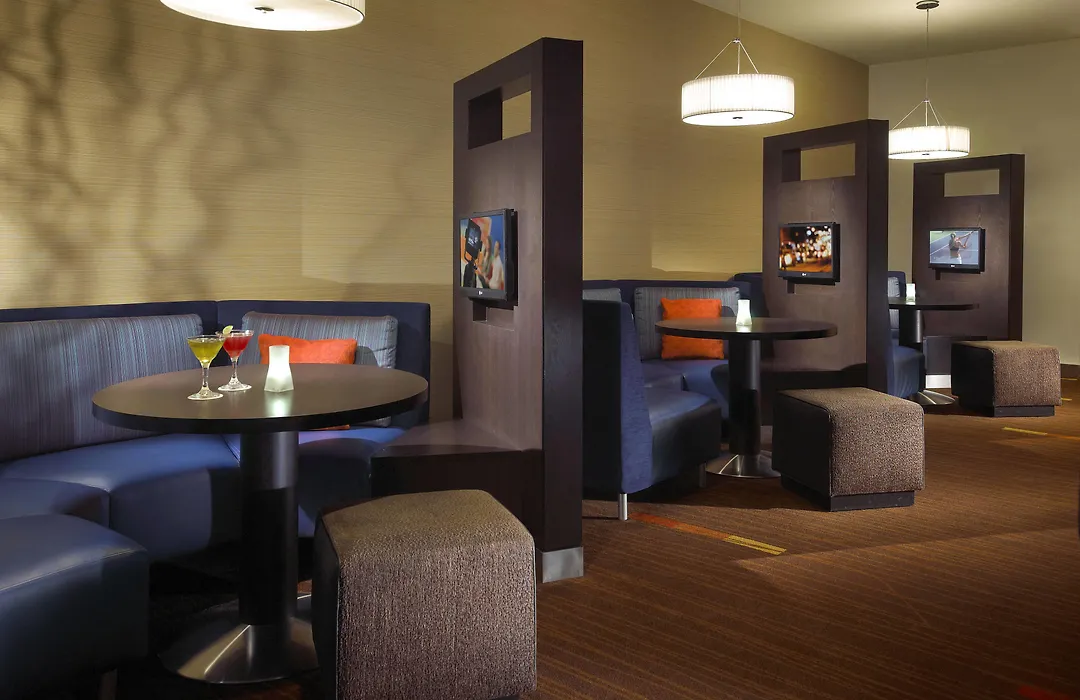 Courtyard By Marriott Anaheim Resort/Convention Center-1