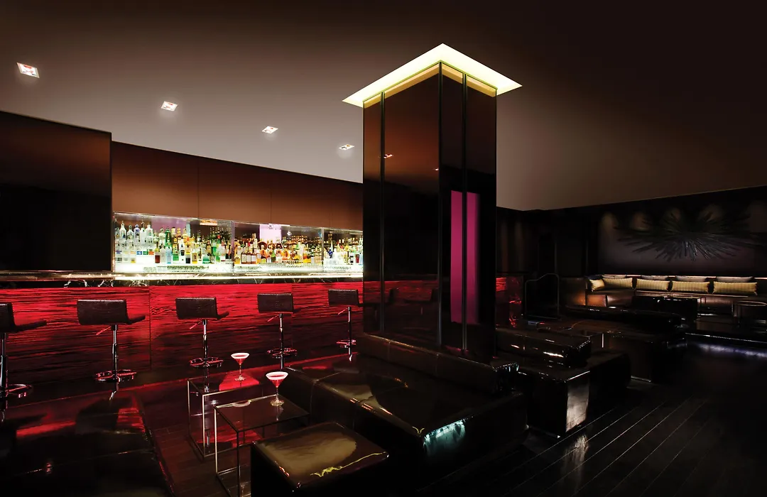 Palms Place Hotel And Spa-1
