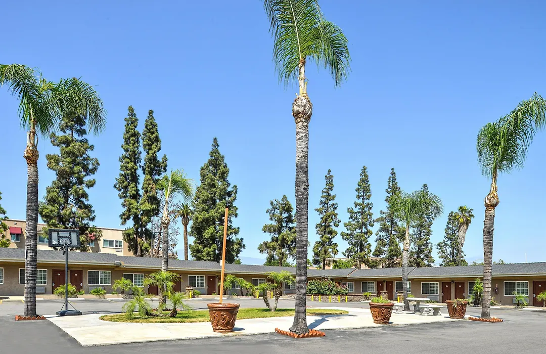 Americas Best Value Inn San Bernardino-1