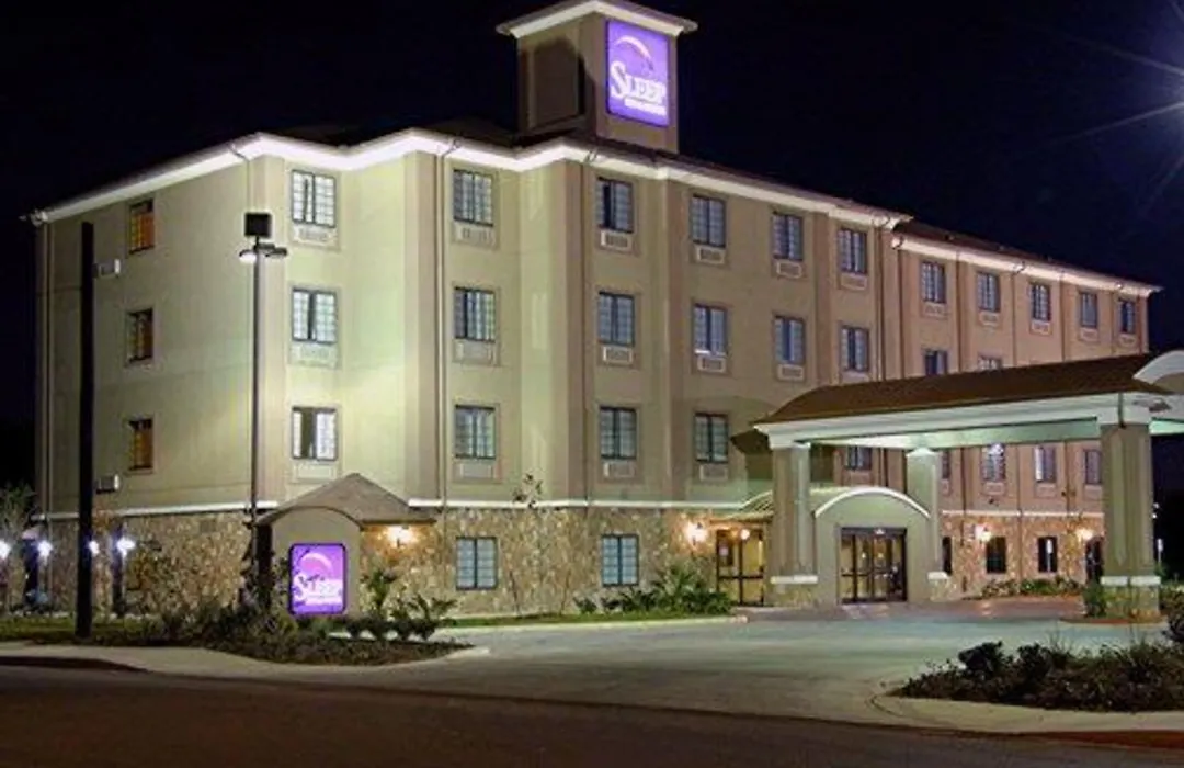 Sleep Inn & Suites At Six Flags-1