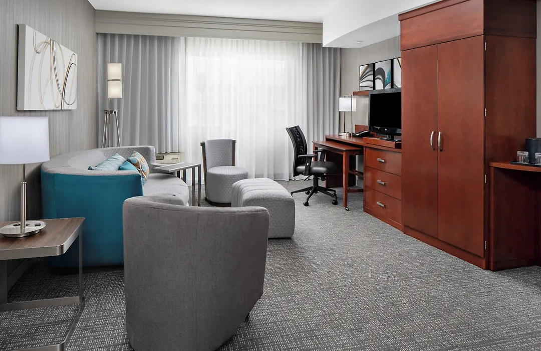 Courtyard By Marriott Raleigh North-1