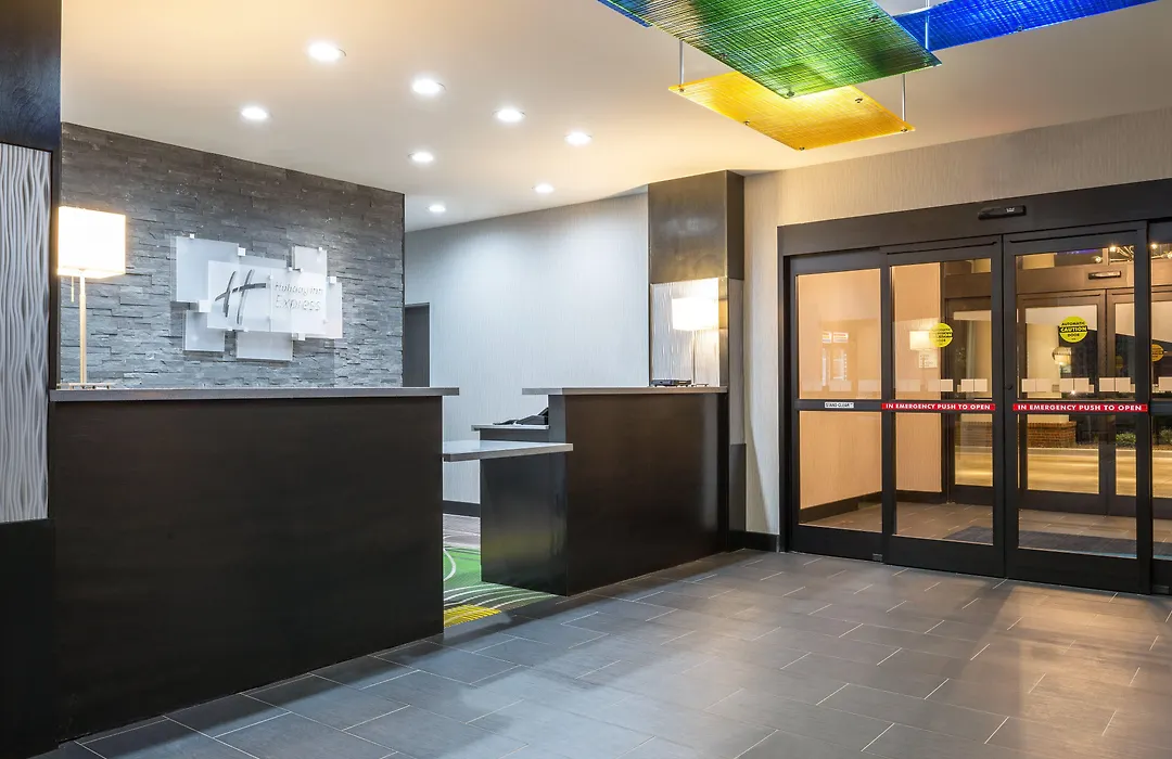 Holiday Inn Express And Suites Norman By Ihg-1