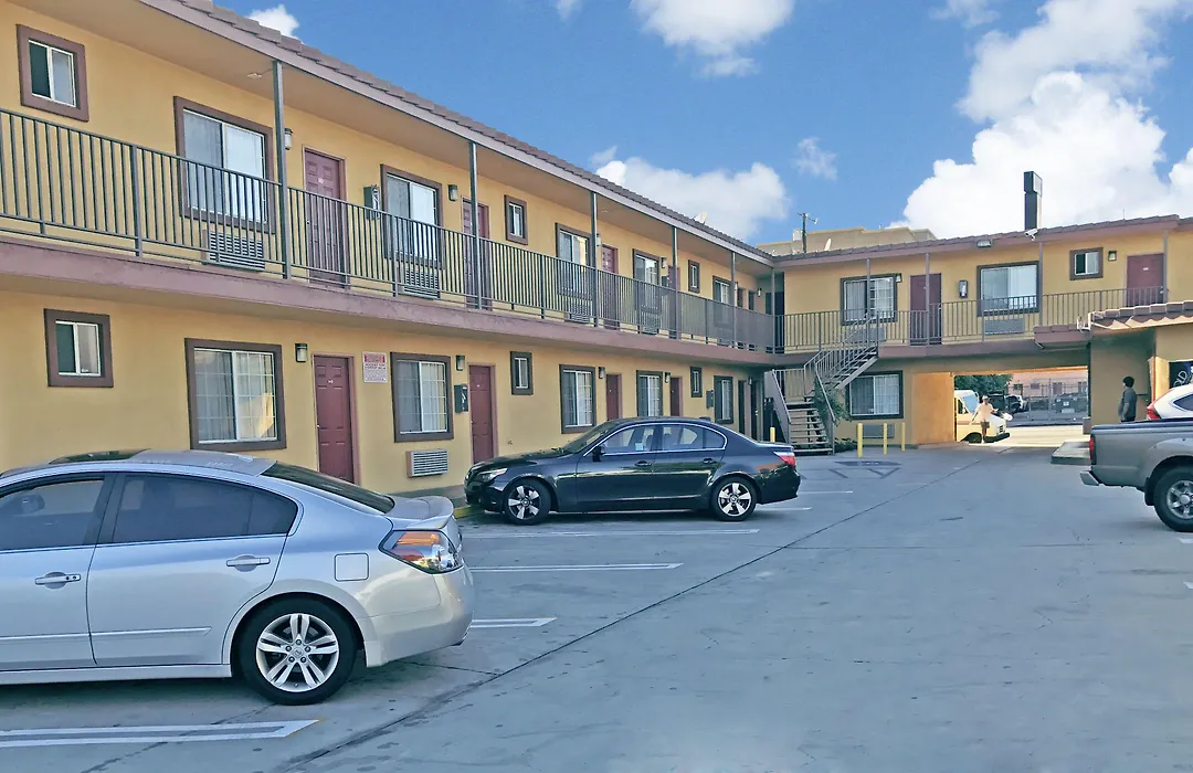 Satellite Motel, Los Angeles - Lax-1