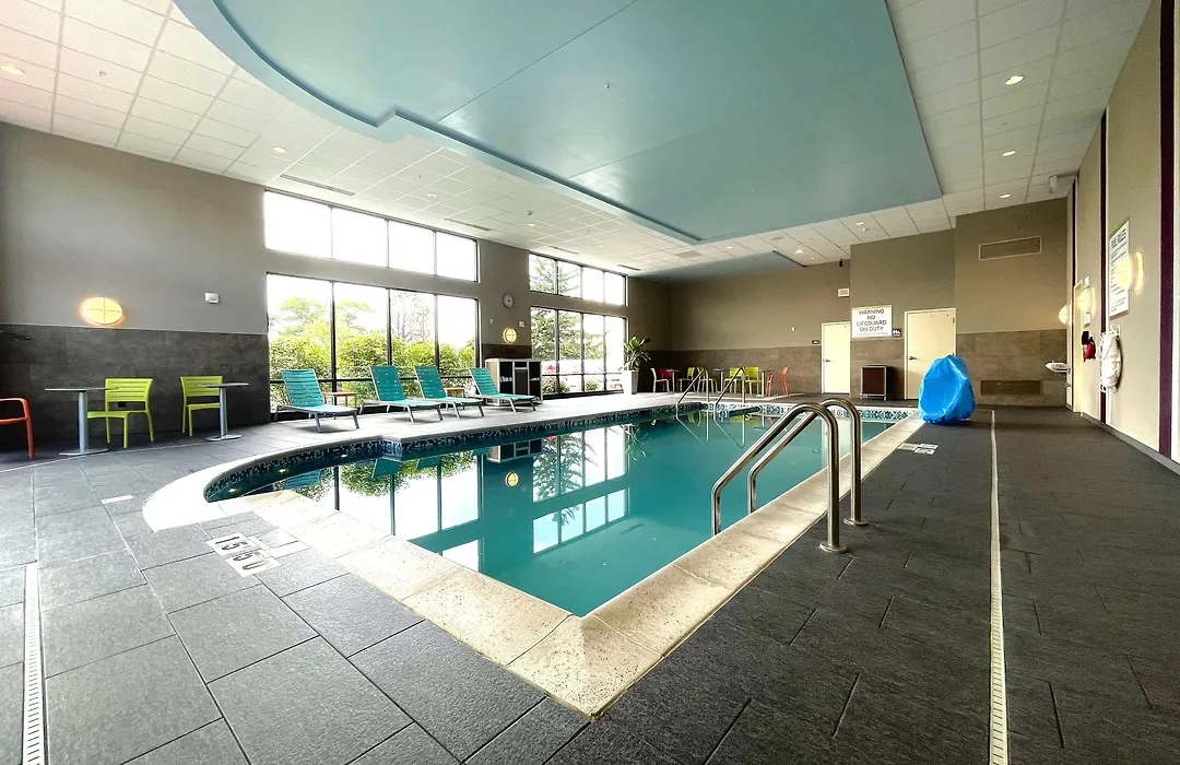 Home2 Suites By Hilton Milwaukee Airport-1