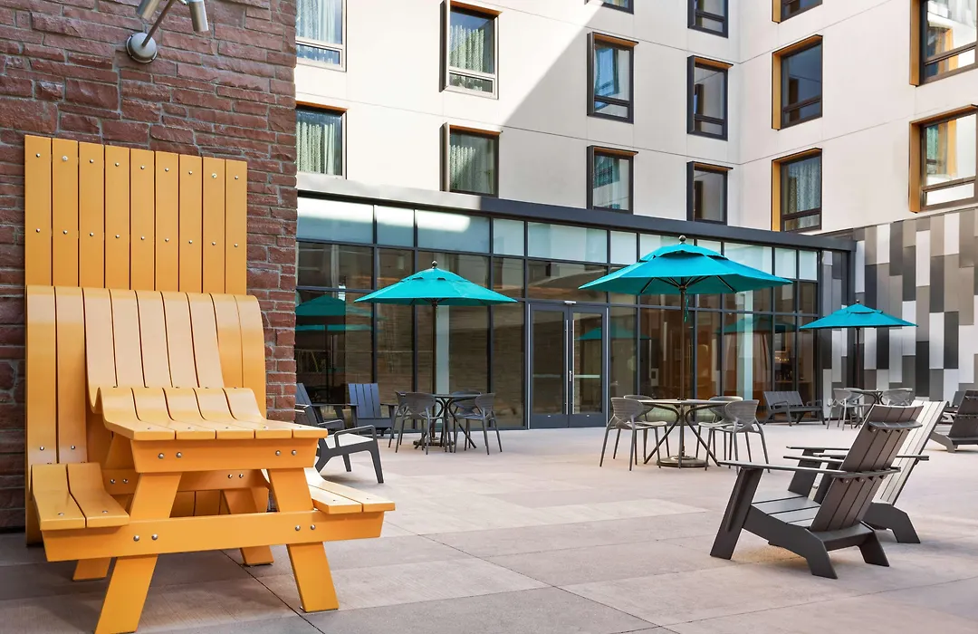 Hilton Garden Inn Boulder-1