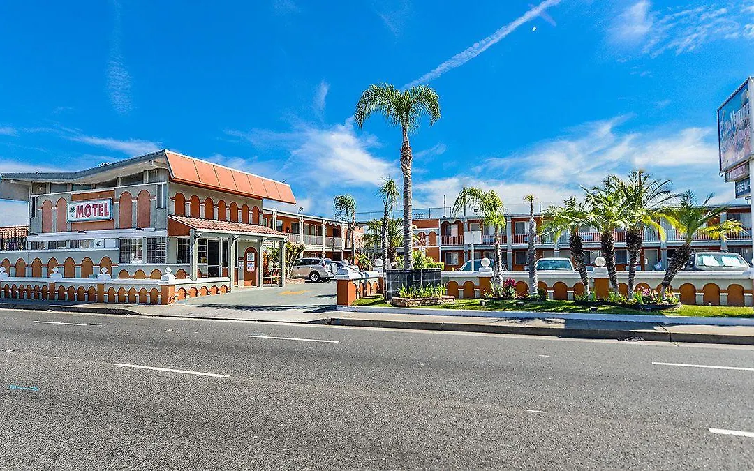Aqua Venture Inn-1